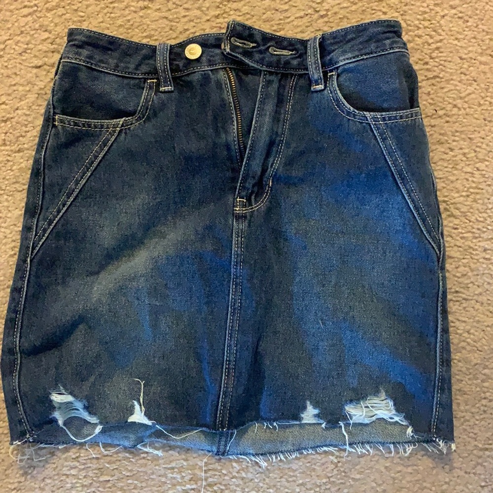 Hollister jean skirt size 1